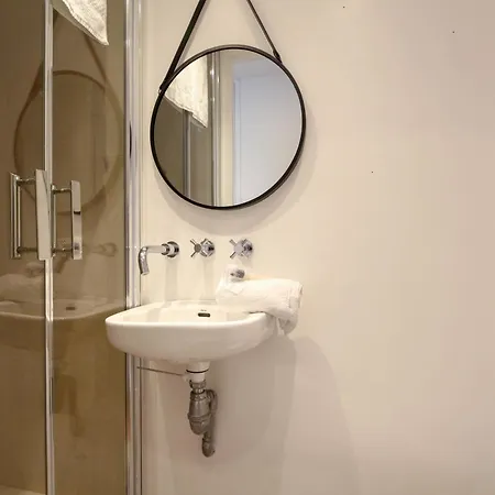 3 Moderne Avec Balcon Jardin Commun Et Clim - Benakey Appartement *